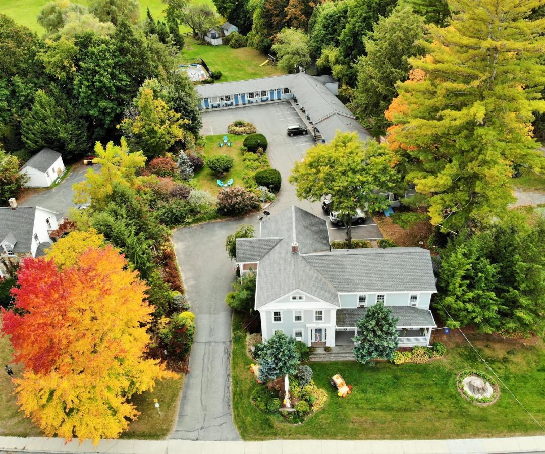 Maple Terrace Motel Williamstown Zewnętrze zdjęcie