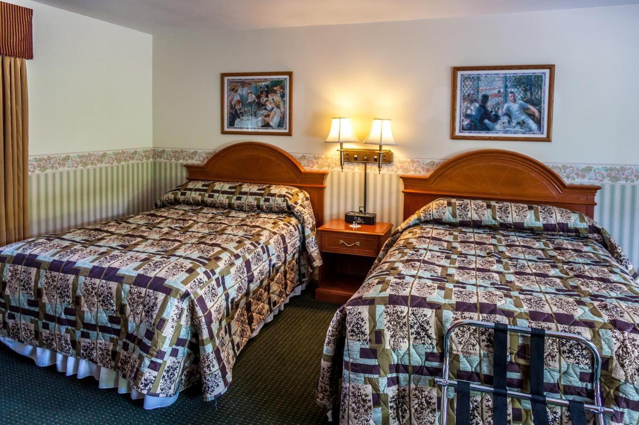Maple Terrace Motel Williamstown Zewnętrze zdjęcie